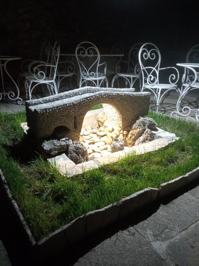 Heart Of Old Town Guesthouse Podgorica Exterior foto